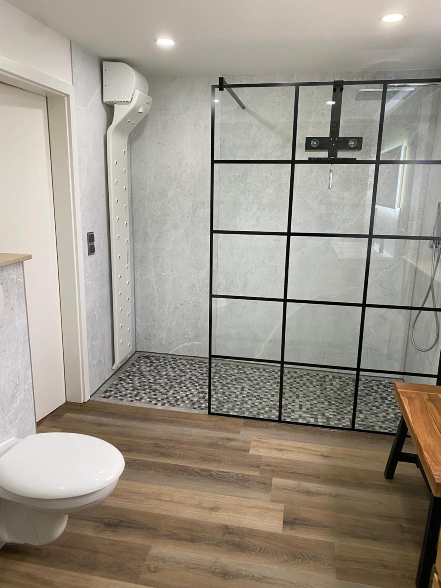Ferienwohnung Romantica 1. Und 2. Og Schopfloch エクステリア 写真